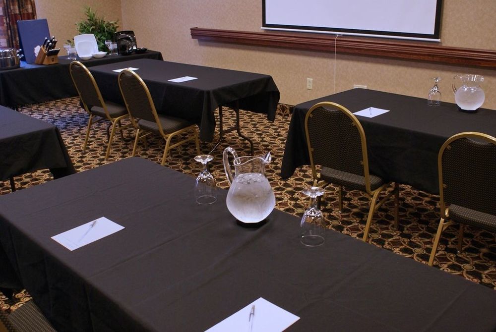 Hampton Inn & Suites Toledo-Perrysburg Rossford Létesítmények fotó