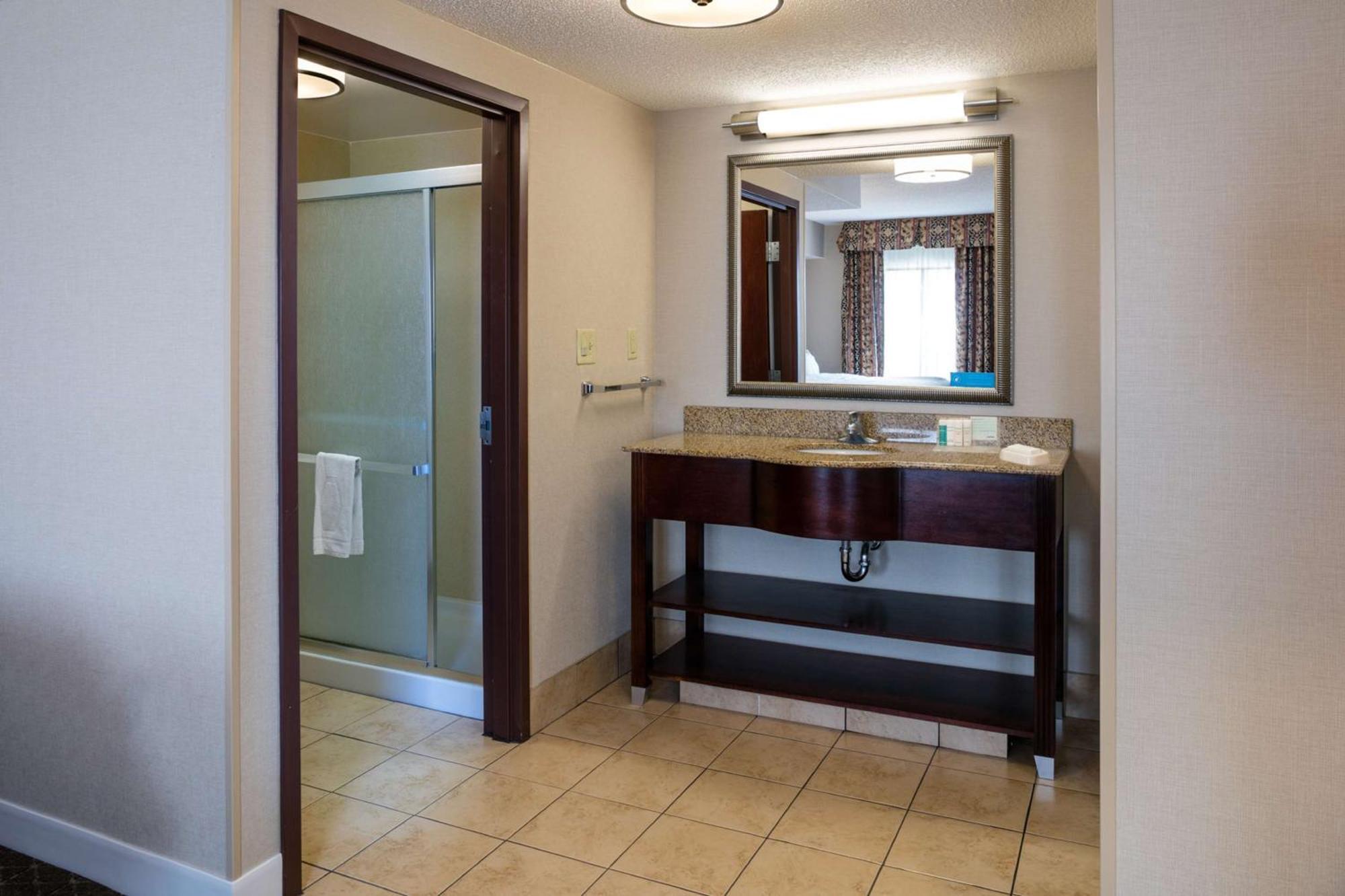 Hampton Inn & Suites Toledo-Perrysburg Rossford Kültér fotó